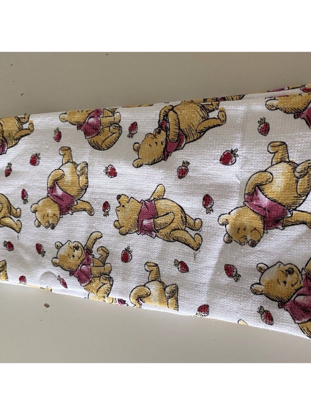 2 Pack Disney Winnie the Pooh Strawberries Kitchen‎ Towels 16 X 26” NEW - Picture 9 of 13